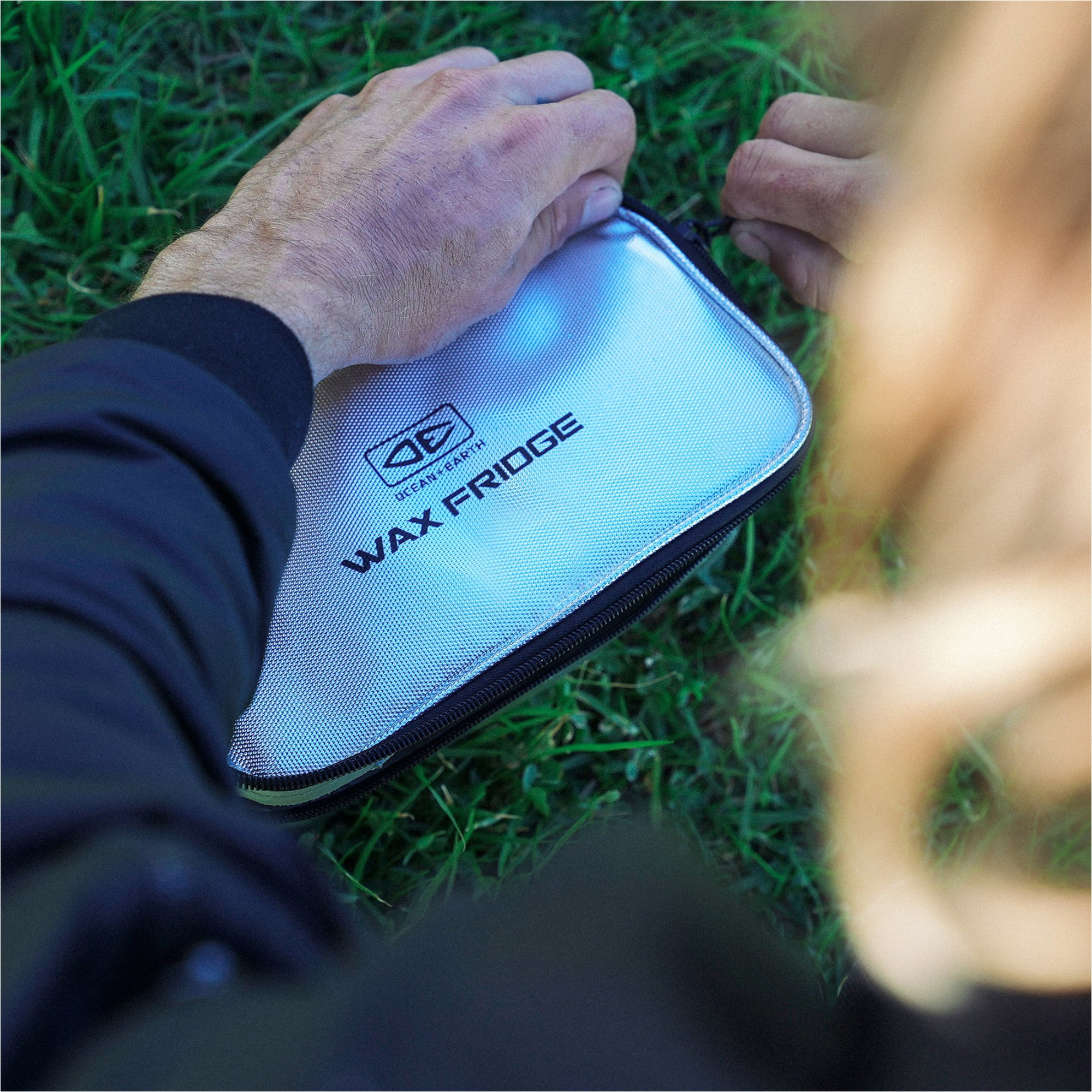 2026 Ocean and Earth Surfboard Wax Fridge Bag OESAWX16 - Silver